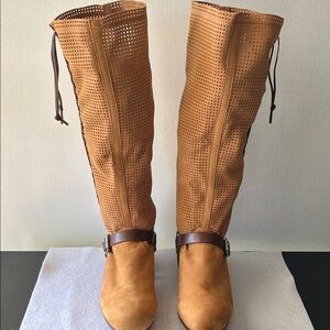 Anthropologie Bacio 6 Palpare Camel Perforated Suede Heeled Harness Boots